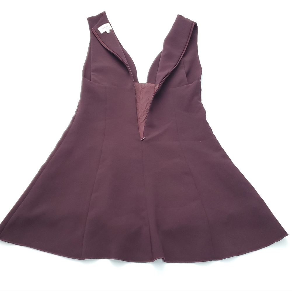 Aritzia Wilfred Montbrun Deep-V Plunge Sleeveless Mini Dress Burgundy/Maroon 4 - Picture 8 of 9
